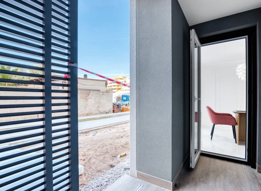 2 camera da letto Appartamento in vendita in Torrevieja con piscina garage - 449.000 € (Rif: 9763888)