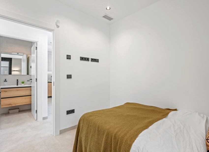 3 sypialnia Willa na sprzedaż w Orihuela Costa z basenem - 499 000 € (Ref: 9763889)