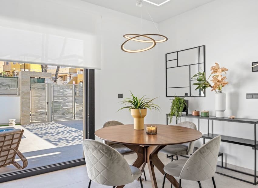 3 sypialnia Willa na sprzedaż w Orihuela Costa z basenem - 499 000 € (Ref: 9763889)