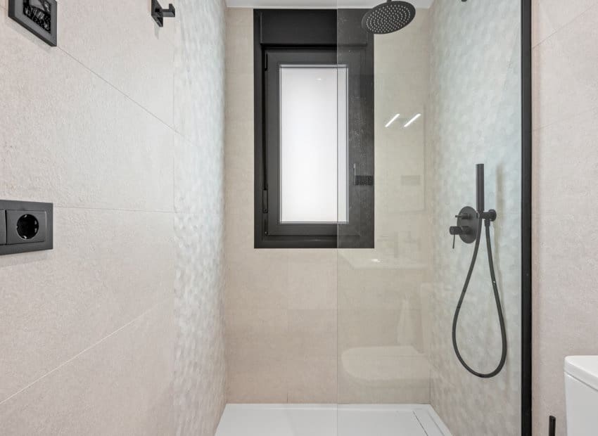 3 sypialnia Willa na sprzedaż w Orihuela Costa z basenem - 499 000 € (Ref: 9763889)