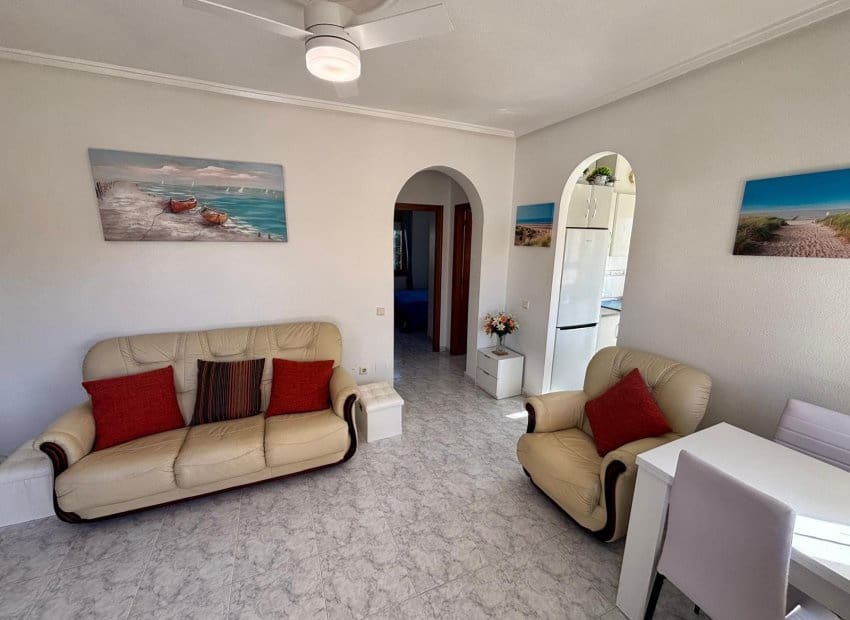 2 soverom Villa til salgs i Ciudad Quesada med svømmebasseng - € 225 000 (Ref: 9763891)