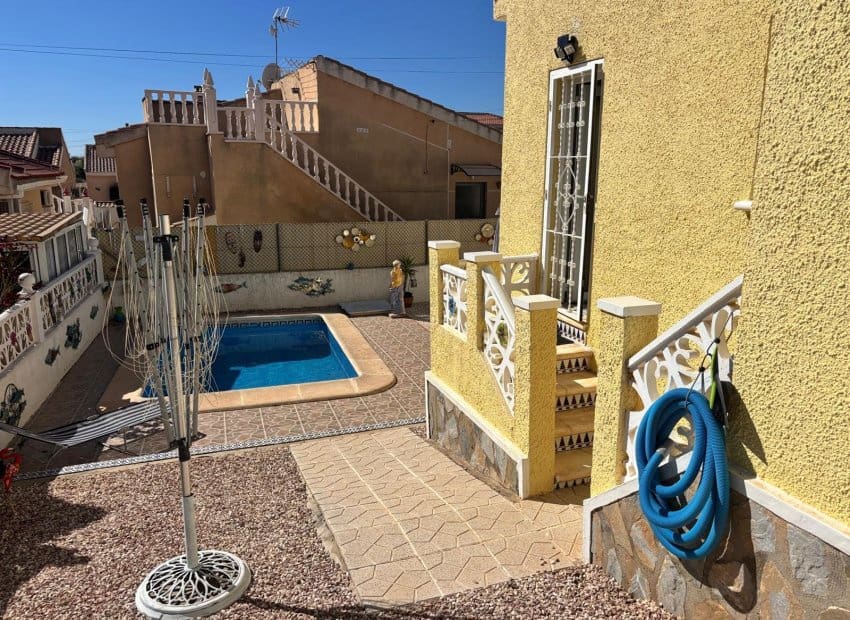 2 soverom Villa til salgs i Ciudad Quesada med svømmebasseng - € 225 000 (Ref: 9763891)