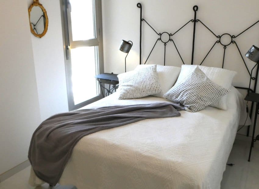 2 slaapkamer Penthouse te koop in Villamartin met zwembad garage - € 359.000 (Ref: 9777079)