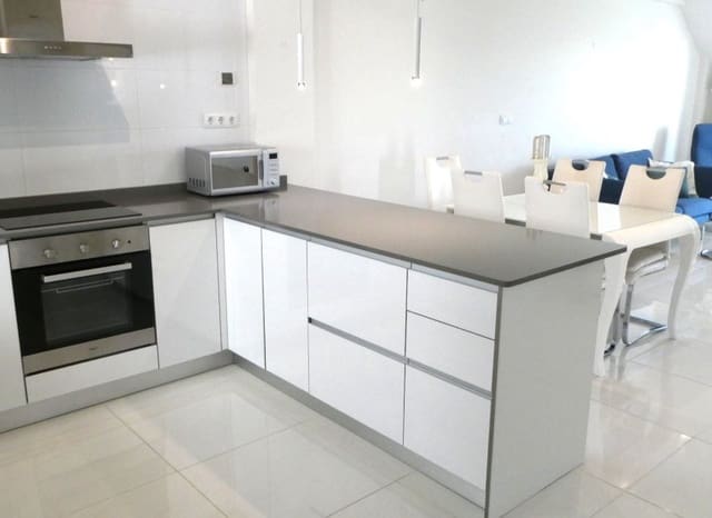 2 slaapkamer Penthouse te koop in Villamartin, Orihuela met zwembad garage - € 359.000 (Ref: 9777079)