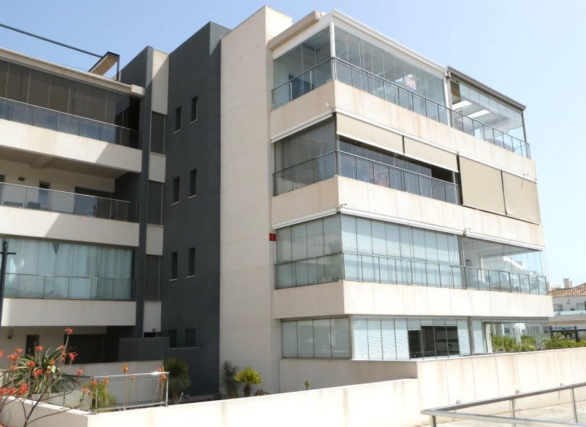 2 slaapkamer Penthouse te koop in Villamartin met zwembad garage - € 359.000 (Ref: 9777079)