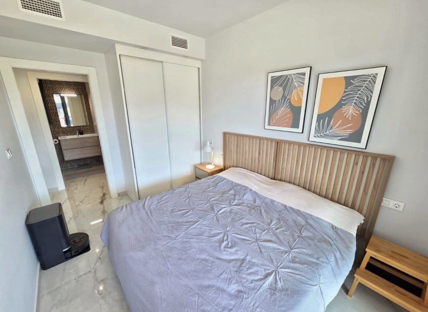 2 chambre Appartement à vendre à Los Altos avec piscine garage - 299 900 € (Ref: 9778979)