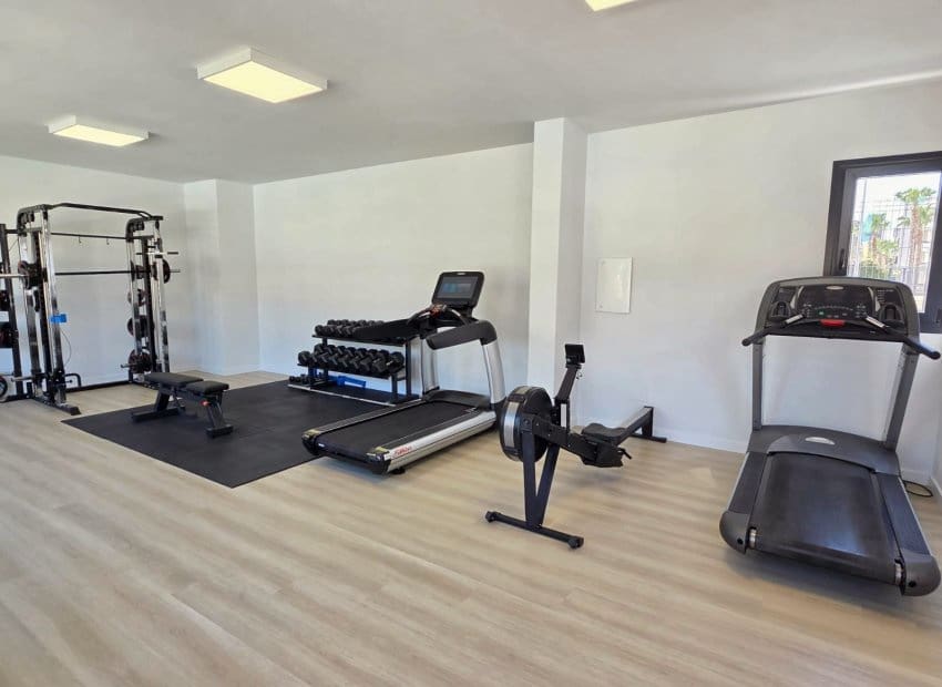 2 chambre Appartement à vendre à Los Altos avec piscine garage - 299 900 € (Ref: 9778979)