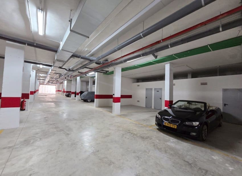 2 chambre Appartement à vendre à Los Altos avec piscine garage - 299 900 € (Ref: 9778979)