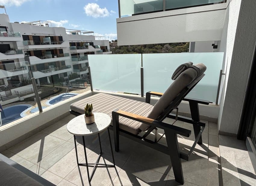 2 bedroom Apartment for sale in Villamartin with pool garage - € 249,900 (Ref: 9798121)