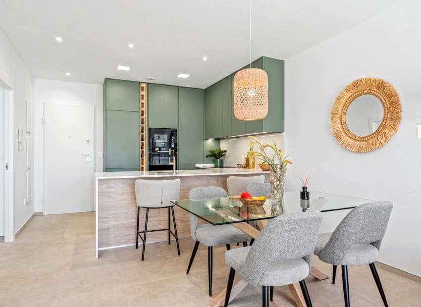 2 slaapkamer Appartement te koop in Los Alcazares met zwembad garage - € 279.000 (Ref: 9800217)