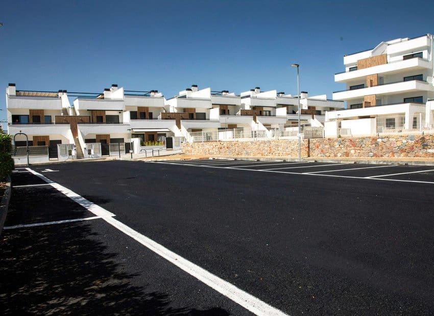 Apartamento de 2 habitaciones en Condado de Alhama en venta con piscina garaje - 279.500 € (Ref: 9800237)