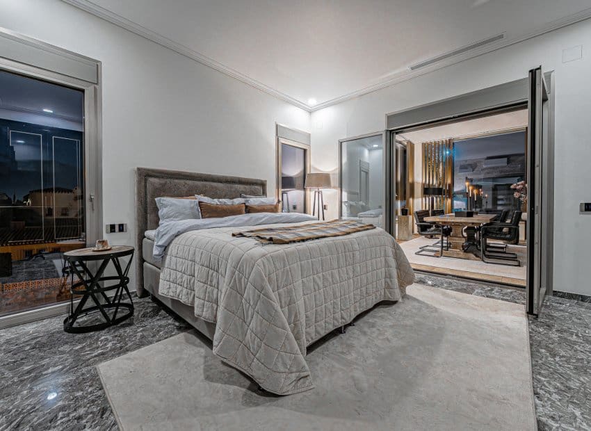 6 bedroom Villa for sale in La Zenia with pool garage - € 2,950,000 (Ref: 9800241)