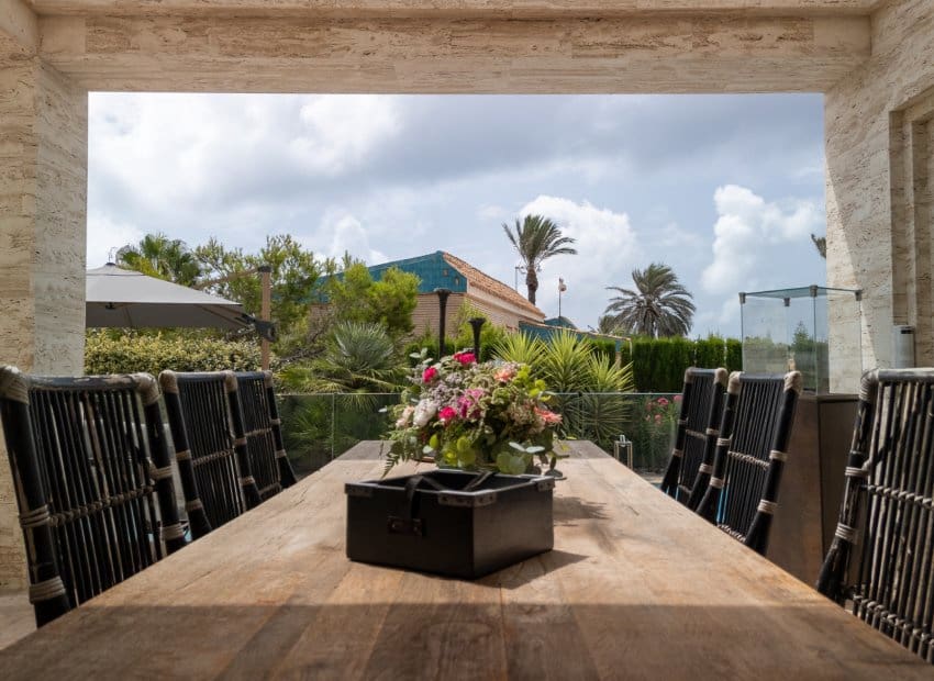 6 bedroom Villa for sale in La Zenia with pool garage - € 2,950,000 (Ref: 9800241)