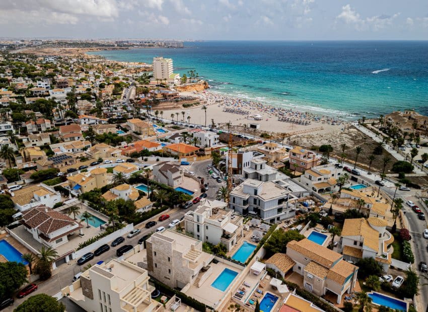 6 bedroom Villa for sale in La Zenia with pool garage - € 2,950,000 (Ref: 9800241)