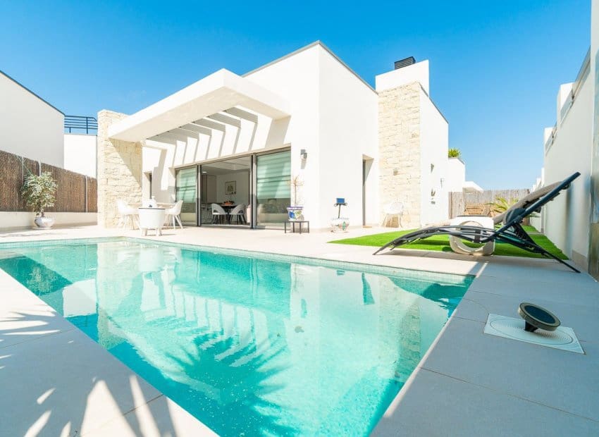 3 Zimmer Villa zu verkaufen in Orihuela Costa mit Pool - 524.900 € (Ref: 9800242)