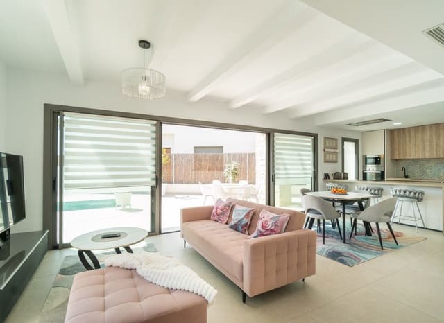 3 Zimmer Villa zu verkaufen in Blue Lagoon mit Pool - 524.900 € (Ref: 9800242)