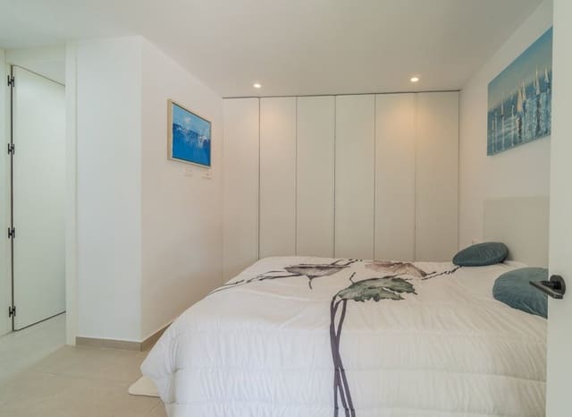 3 Zimmer Villa zu verkaufen in Blue Lagoon mit Pool - 524.900 € (Ref: 9800242)