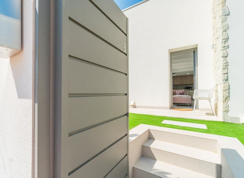 3 Zimmer Villa zu verkaufen in Orihuela Costa mit Pool - 524.900 € (Ref: 9800242)