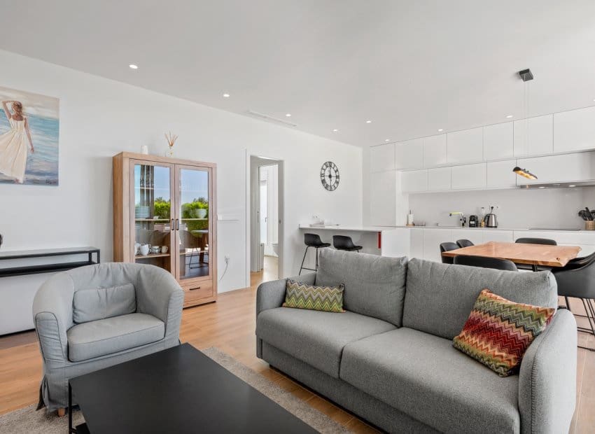 2 quarto Apartamento para venda em Las Colinas Golf com piscina garagem - 460 000 € (Ref: 9800243)