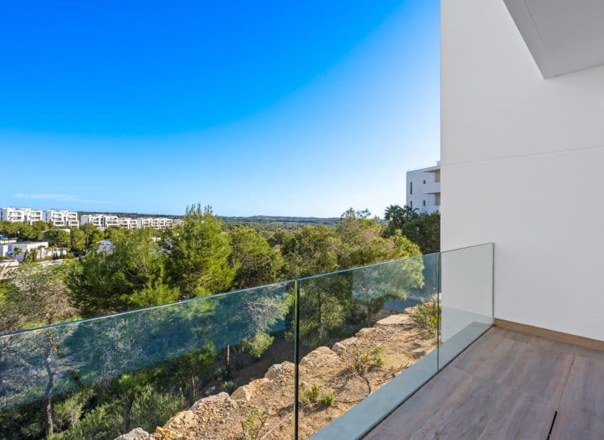 2 quarto Apartamento para venda em Las Colinas Golf com piscina garagem - 460 000 € (Ref: 9800243)