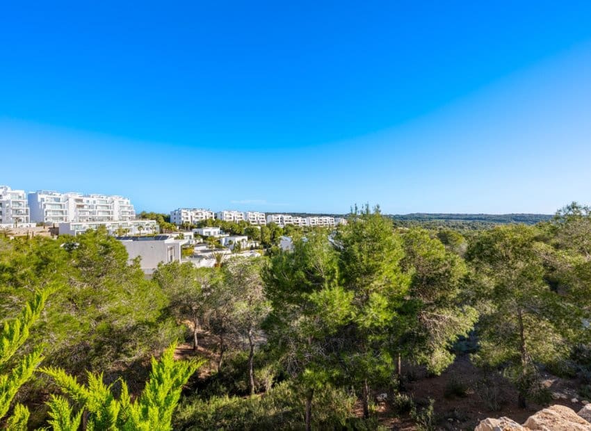 2 quarto Apartamento para venda em Las Colinas Golf com piscina garagem - 460 000 € (Ref: 9800243)