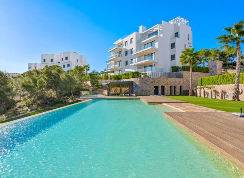 2 quarto Apartamento para venda em Las Colinas Golf com piscina garagem - 460 000 € (Ref: 9800243)