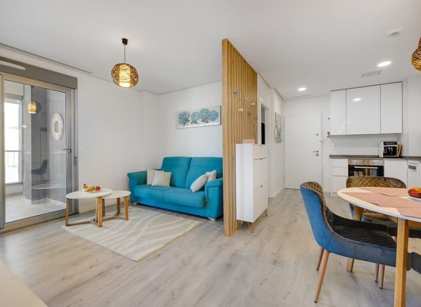 3 soveværelse Lejlighed til salg i Villamartin med swimmingpool garage - € 299.000 (Ref: 9800244)