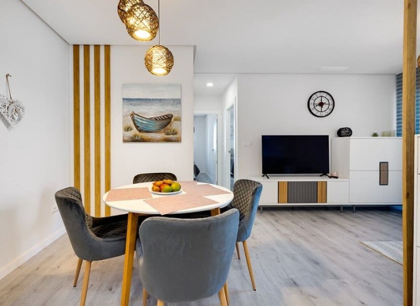 3 soveværelse Lejlighed til salg i Villamartin med swimmingpool garage - € 299.000 (Ref: 9800244)