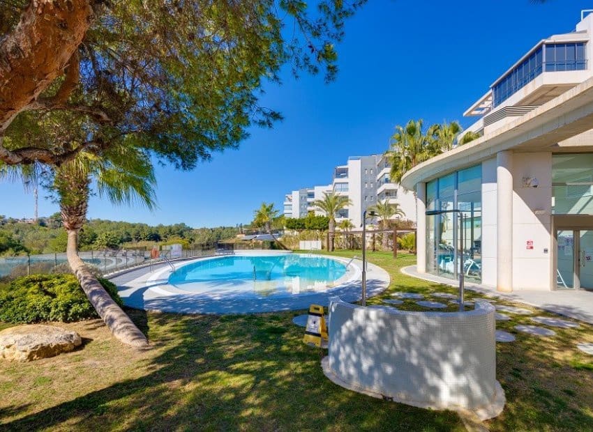3 soveværelse Lejlighed til salg i Villamartin med swimmingpool garage - € 299.000 (Ref: 9800244)