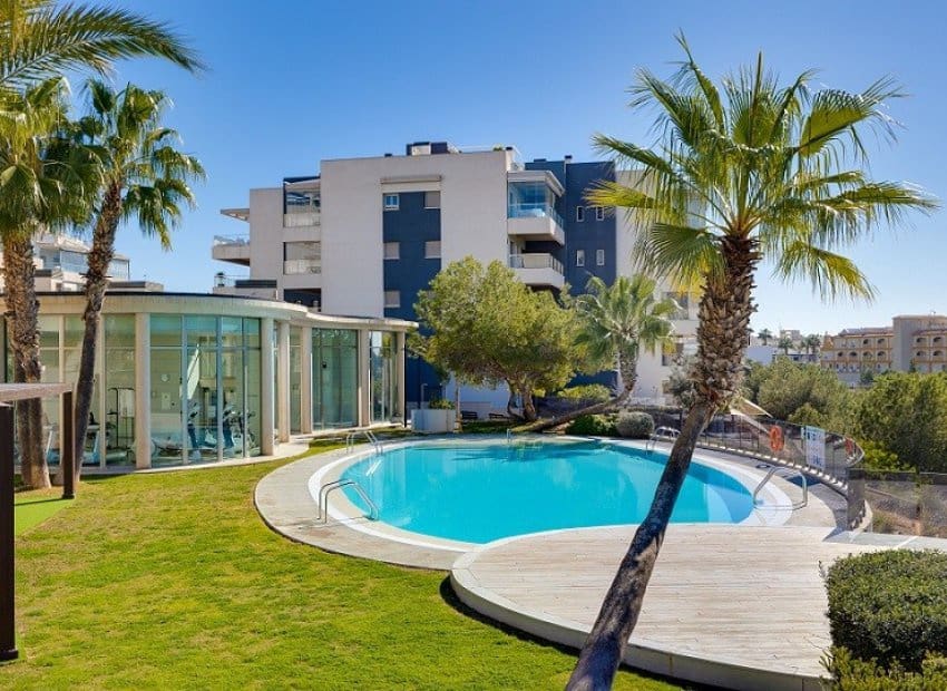 3 soveværelse Lejlighed til salg i Villamartin med swimmingpool garage - € 299.000 (Ref: 9800244)