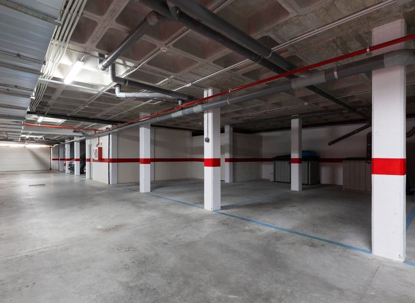 Apartamento de 2 habitaciones en Villamartin en venta con piscina garaje - 289.900 € (Ref: 9800245)