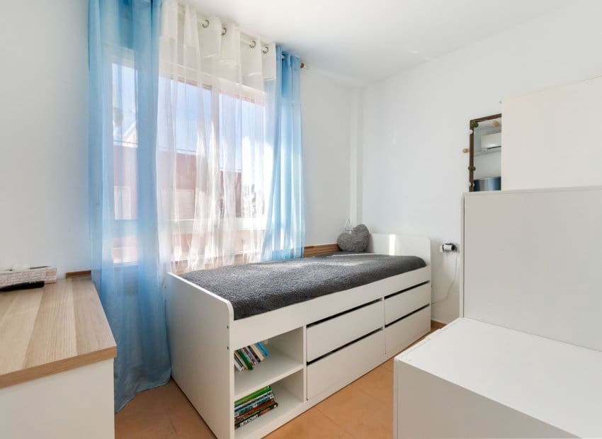 3 camera da letto Casa in vendita in Villamartin con piscina - 288.000 € (Rif: 9800246)