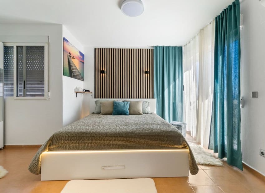 3 camera da letto Casa in vendita in Villamartin con piscina - 288.000 € (Rif: 9800246)