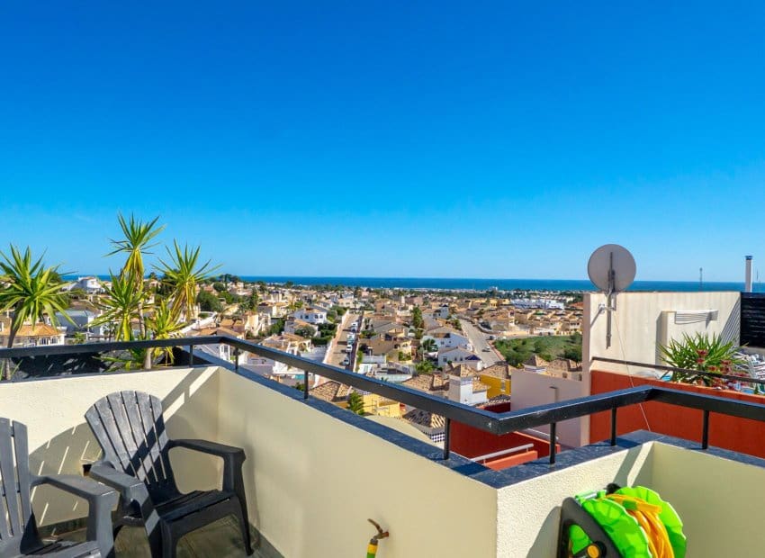 3 camera da letto Casa in vendita in Villamartin con piscina - 288.000 € (Rif: 9800246)