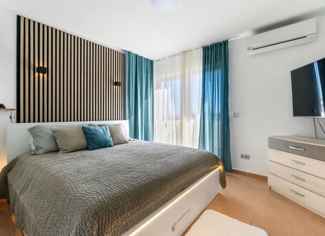 3 slaapkamer Huis te koop in Villamartin, Orihuela met zwembad - € 288.000 (Ref: 9800246)