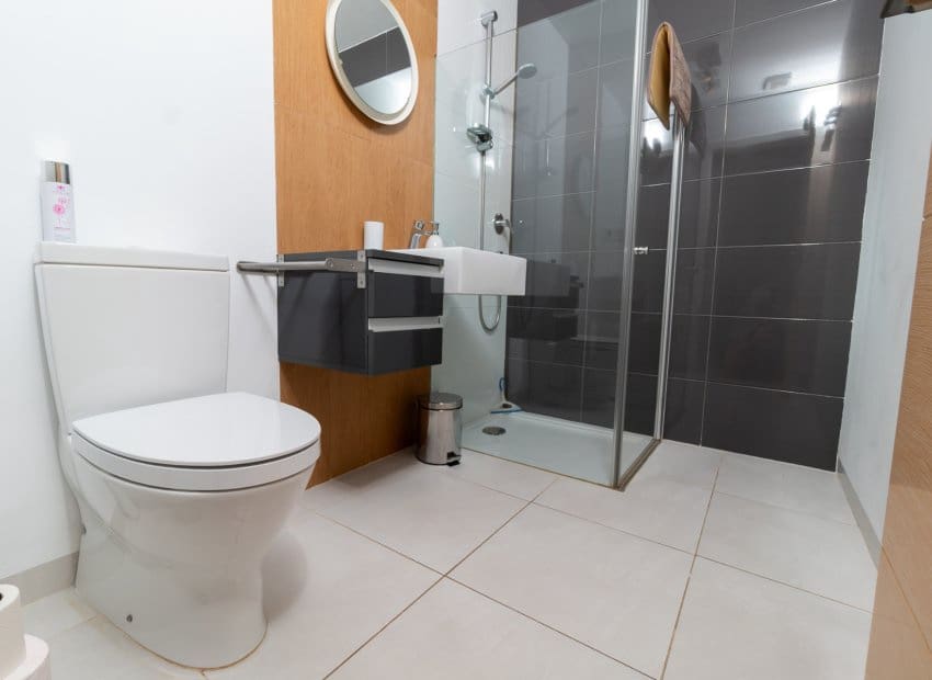 2 soveværelse Lejlighed til salg i La Zenia med swimmingpool - € 249.900 (Ref: 9800248)