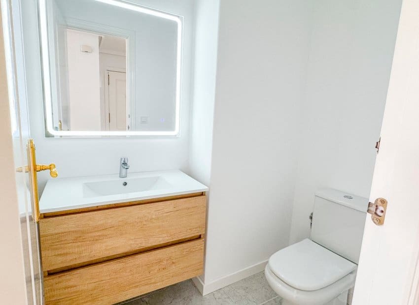 2 soveværelse Lejlighed til salg i Campoamor med swimmingpool - € 249.000 (Ref: 9800250)