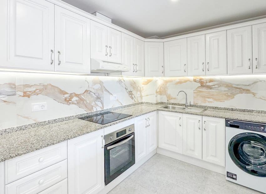 2 soveværelse Lejlighed til salg i Campoamor med swimmingpool - € 249.000 (Ref: 9800250)