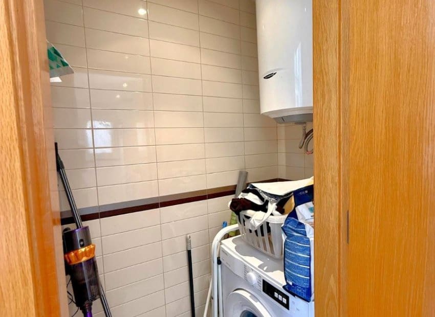 2 slaapkamer Appartement te koop in Villamartin met garage - € 245.000 (Ref: 9800251)