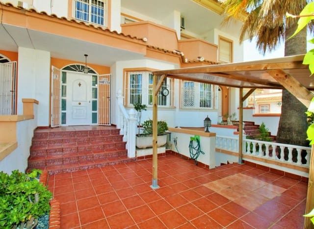 3 slaapkamer Huis te koop in Villamartin, Orihuela met zwembad - € 229.000 (Ref: 9800252)