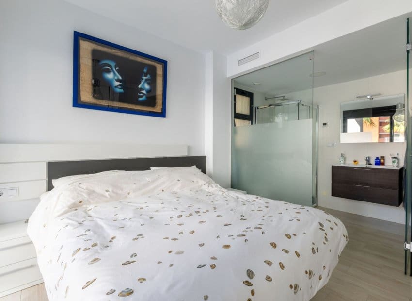 2 quarto Apartamento para venda em Villamartin com piscina garagem - 225 000 € (Ref: 9800253)