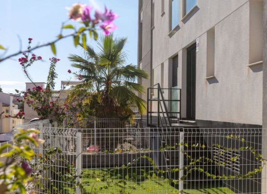 2 quarto Apartamento para venda em Villamartin com piscina garagem - 225 000 € (Ref: 9800253)