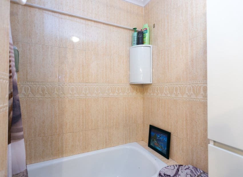 3 quarto Penthouse para venda em Playa Flamenca com piscina garagem - 219 000 € (Ref: 9800257)