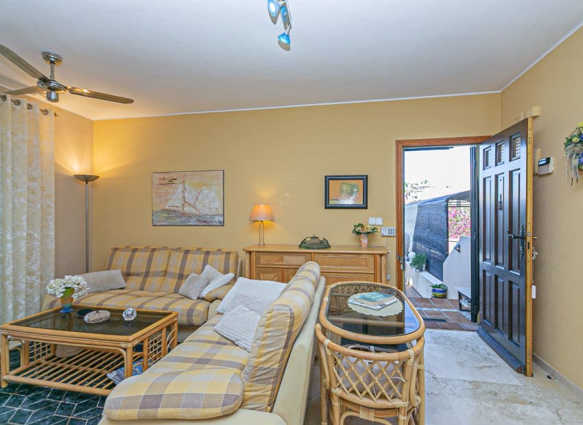 2 sypialnia Apartament na sprzedaż w Playa Flamenca z basenem garażem - 210 000 € (Ref: 9800258)