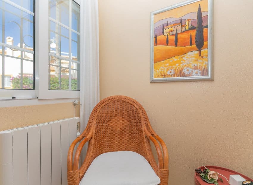 2 sypialnia Apartament na sprzedaż w Playa Flamenca z basenem garażem - 210 000 € (Ref: 9800258)