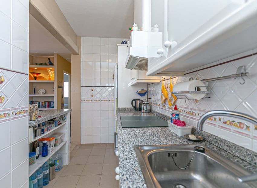 2 sypialnia Apartament na sprzedaż w Playa Flamenca z basenem garażem - 210 000 € (Ref: 9800258)