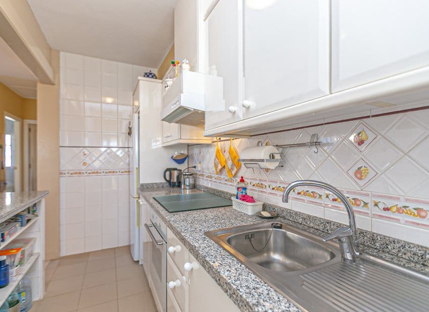 2 sypialnia Apartament na sprzedaż w Playa Flamenca z basenem garażem - 210 000 € (Ref: 9800258)