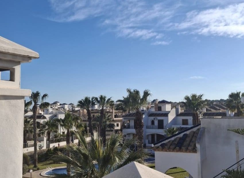 2 slaapkamer Appartement te koop in Villamartin met zwembad garage - € 239.000 (Ref: 9800260)