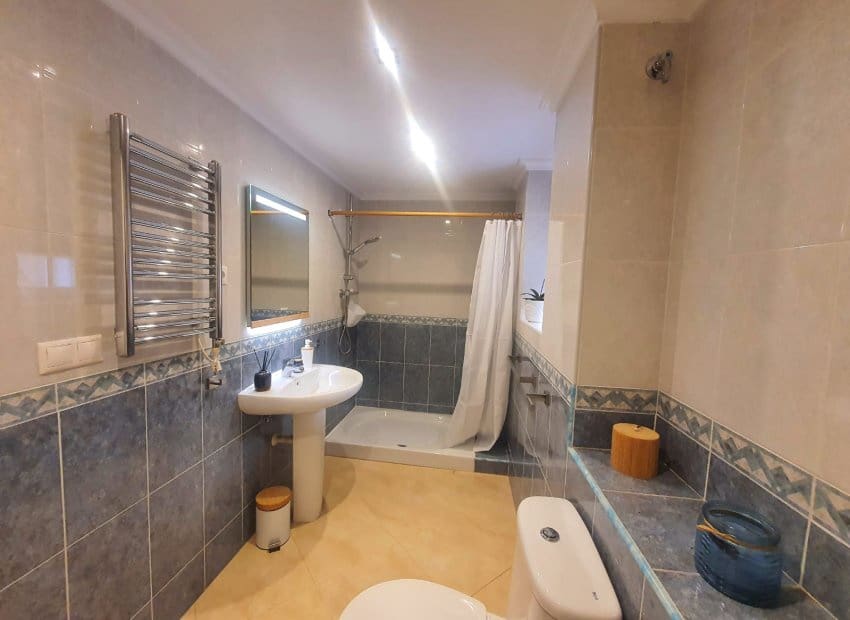 Chalet en Villamartin en venta con piscina garaje - 499.950 € (Ref: 9804735)