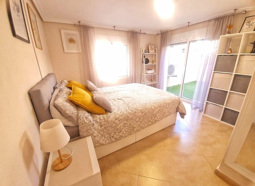 Chalet en Villamartin en venta con piscina garaje - 499.950 € (Ref: 9804735)